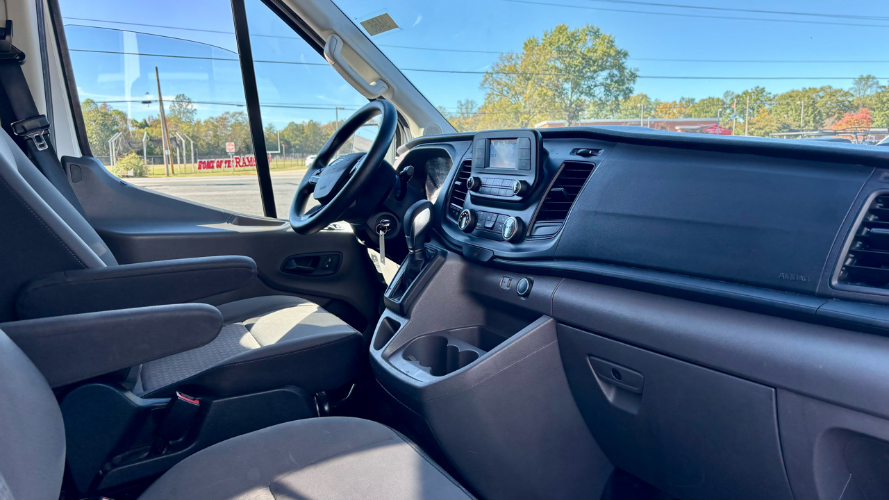 Ford Transit Passenger Wagon  2021 Ford Transit Passenger Wagon  2021