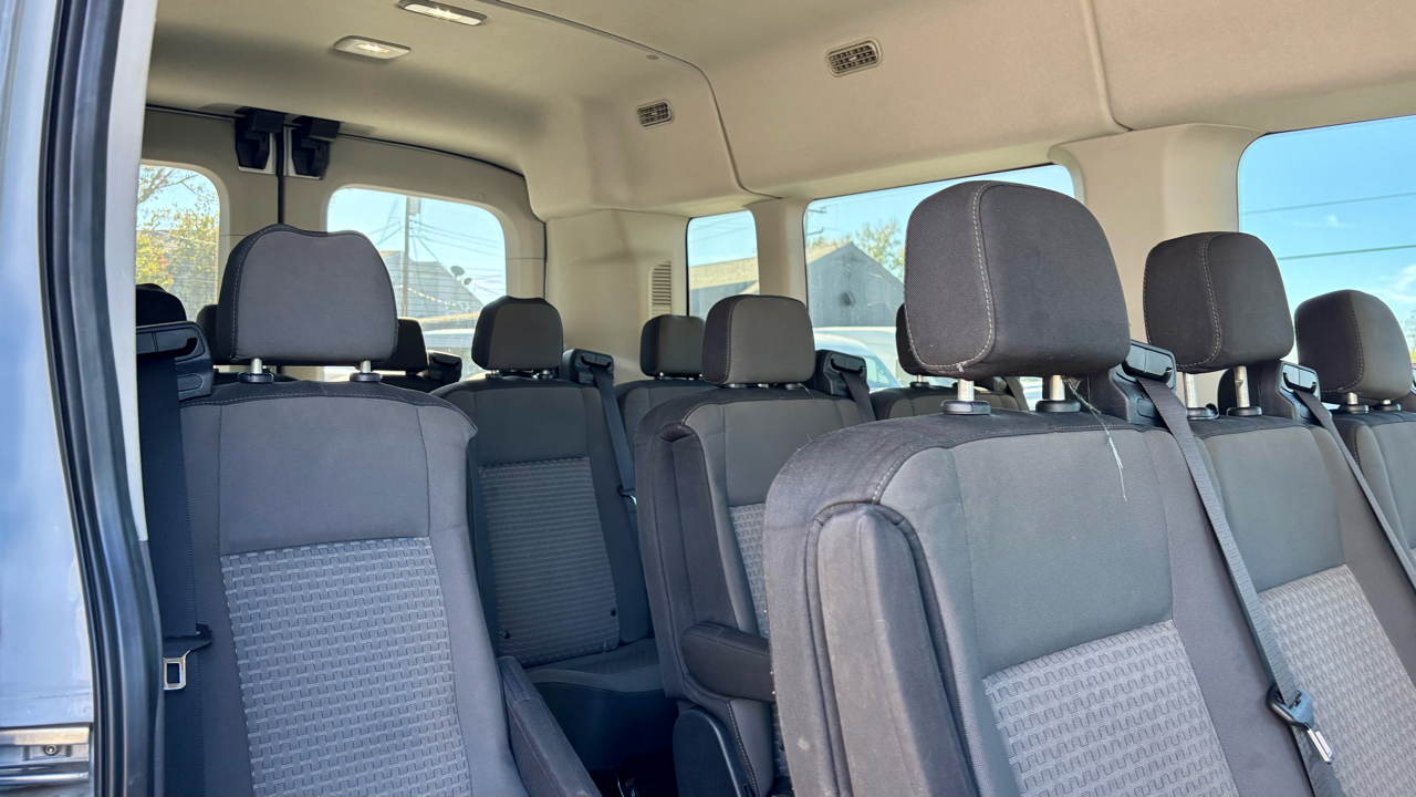 Ford Transit Passenger Wagon  2021 Ford Transit Passenger Wagon  2021