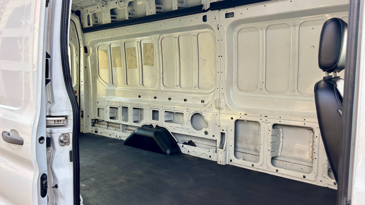 Ford Transit Cargo Van  2021