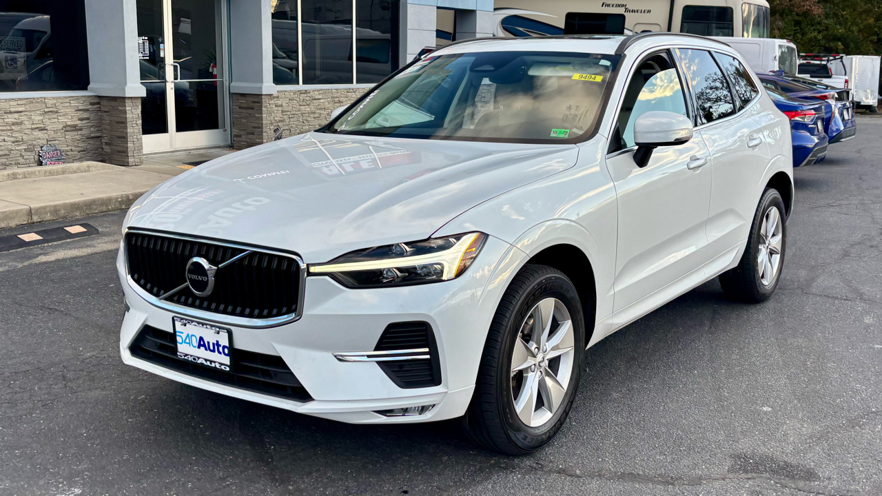Volvo XC60 B5 AWD Momentum 2022 Volvo XC60 B5 AWD Momentum 2022