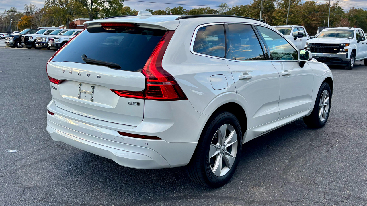 Volvo XC60 B5 AWD Momentum 2022 Volvo XC60 B5 AWD Momentum 2022