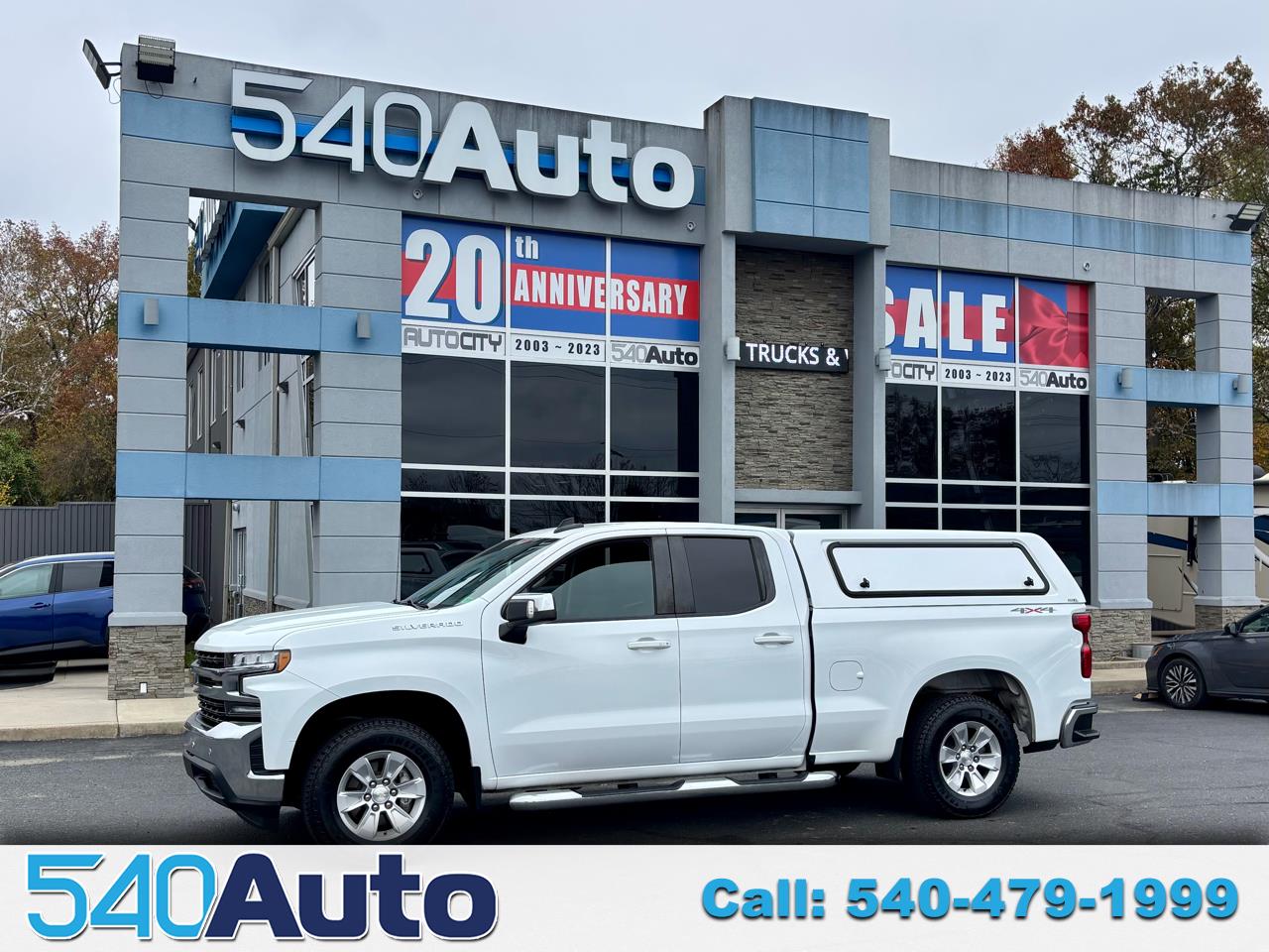 2020 Chevrolet Silverado 1500 4WD Double Cab LT w Camper Shell