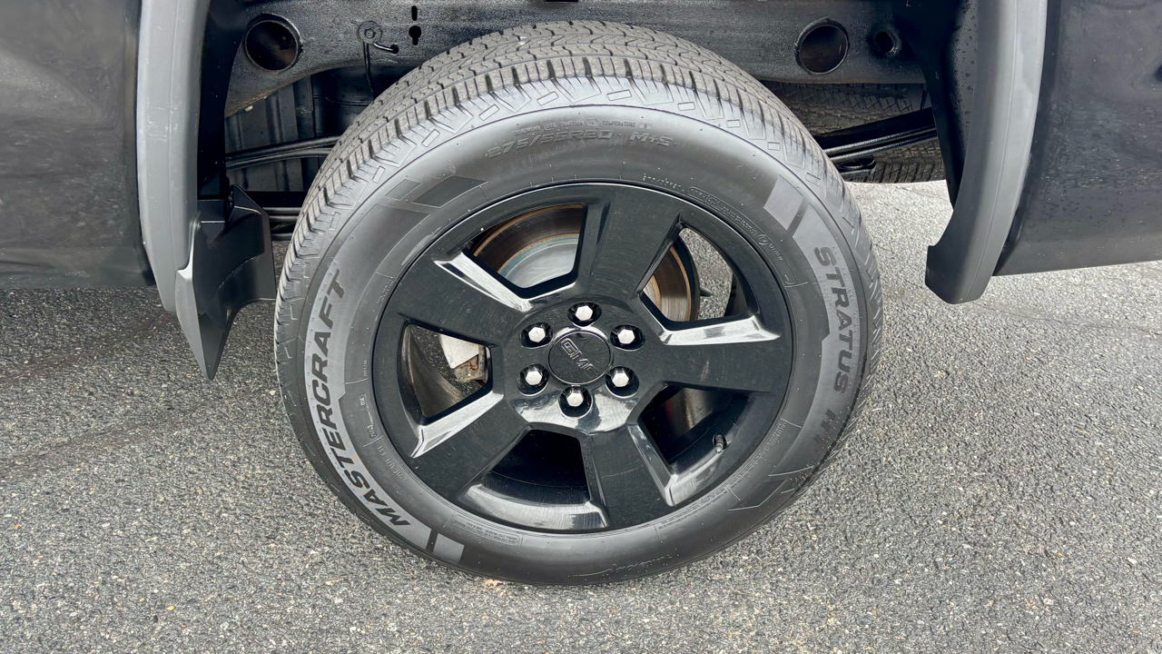 GMC Sierra 1500 4WD Double Cab 143.5" 2018 GMC Sierra 1500 4WD Double Cab 143.5" 2018