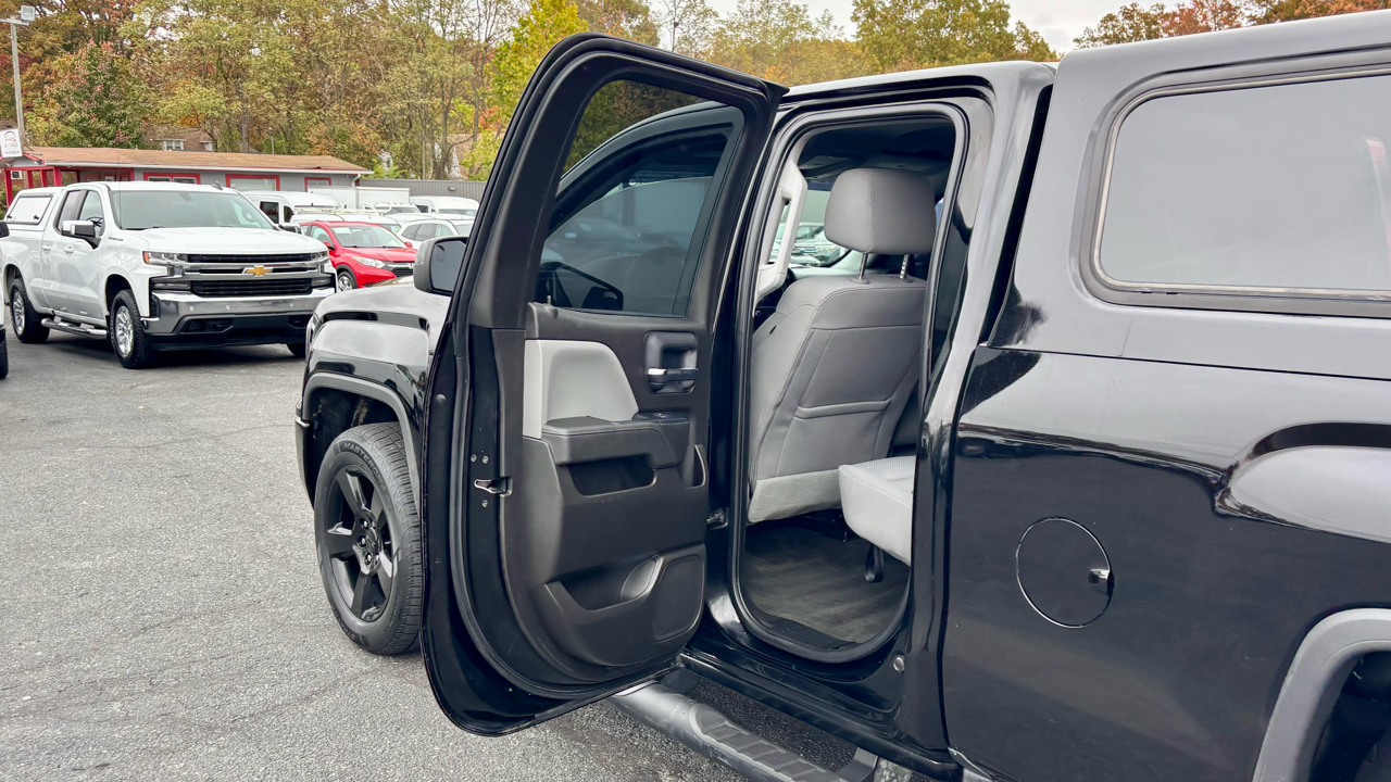 GMC Sierra 1500 4WD Double Cab 143.5" 2018 GMC Sierra 1500 4WD Double Cab 143.5" 2018