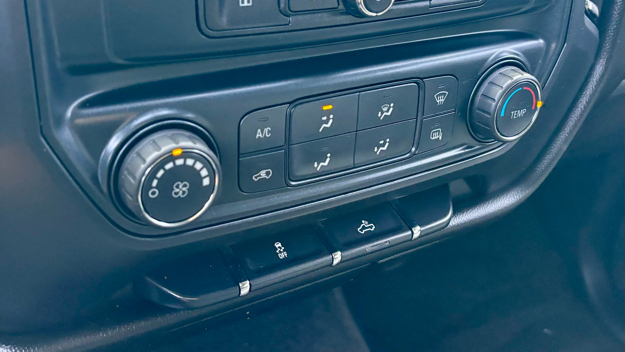 GMC Sierra 1500 4WD Double Cab 143.5" 2018 GMC Sierra 1500 4WD Double Cab 143.5" 2018