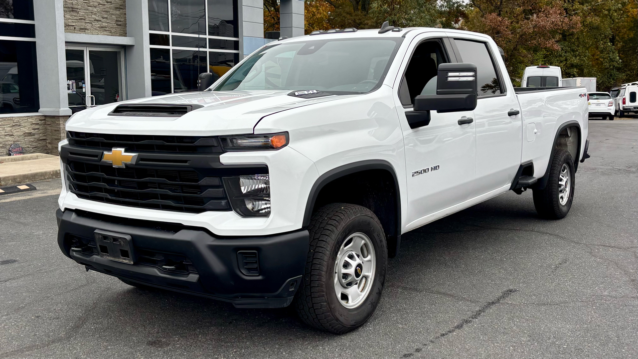 Chevrolet Silverado 2500HD 4WD Crew Cab 172" Work Truck 2024 Chevrolet Silverado 2500HD 4WD Crew Cab 172" Work Truck 2024