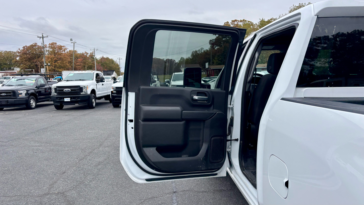 Chevrolet Silverado 2500HD 4WD Crew Cab 172" Work Truck 2024 Chevrolet Silverado 2500HD 4WD Crew Cab 172" Work Truck 2024