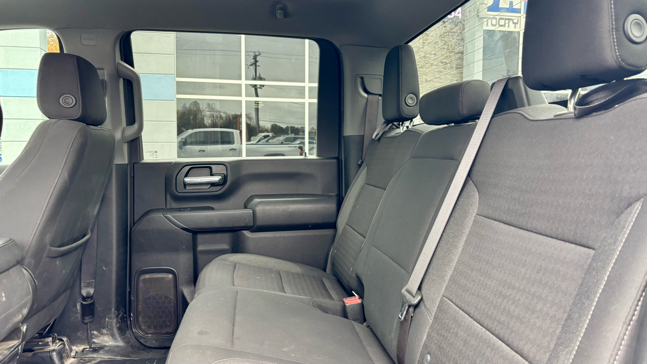 Chevrolet Silverado 2500HD 4WD Crew Cab 172" Work Truck 2024 Chevrolet Silverado 2500HD 4WD Crew Cab 172" Work Truck 2024