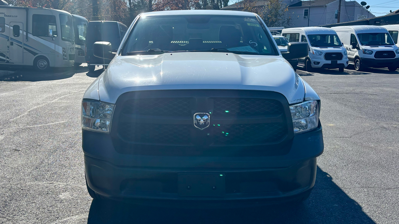 RAM 1500 Classic Tradesman 4x2 Quad Cab 6'4" Box 2020