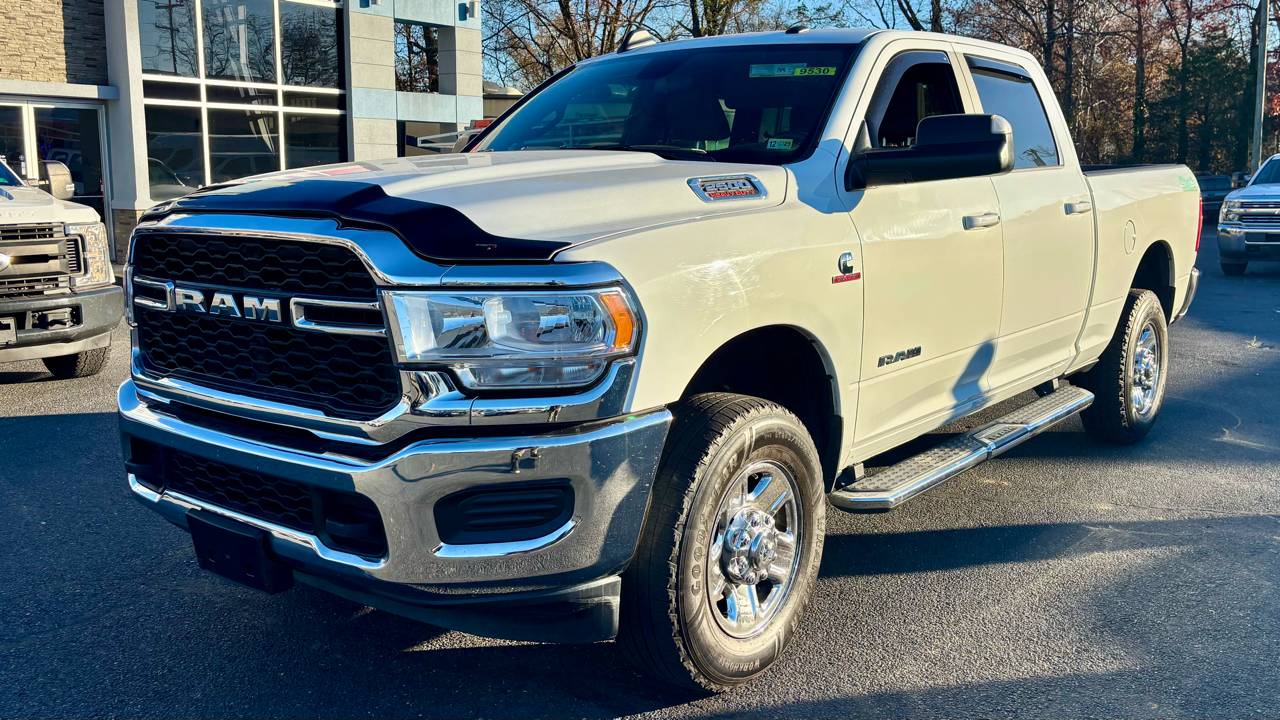 RAM 2500 Big Horn 4x4 Crew Cab 6'4" Box 2022