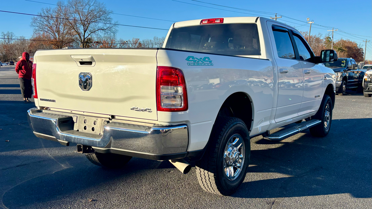 RAM 2500 Big Horn 4x4 Crew Cab 6'4" Box 2022