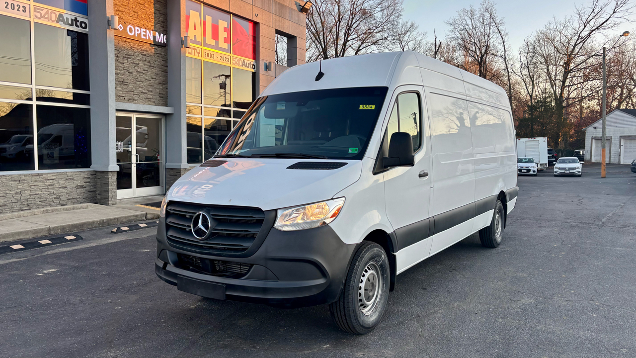 Mercedes-Benz Sprinter Cargo Van 2500 High Roof I4 Gas 170" RWD 2021