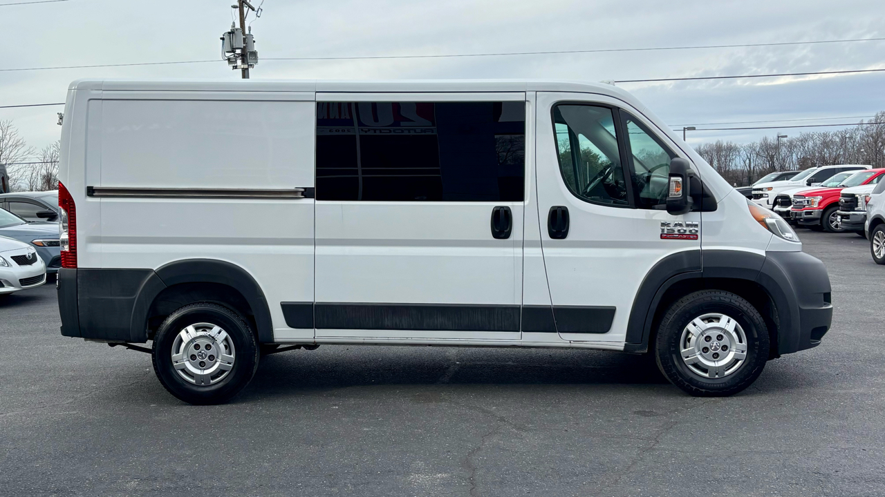 RAM ProMaster Cargo Van 1500 Low Roof 136" WB 2017