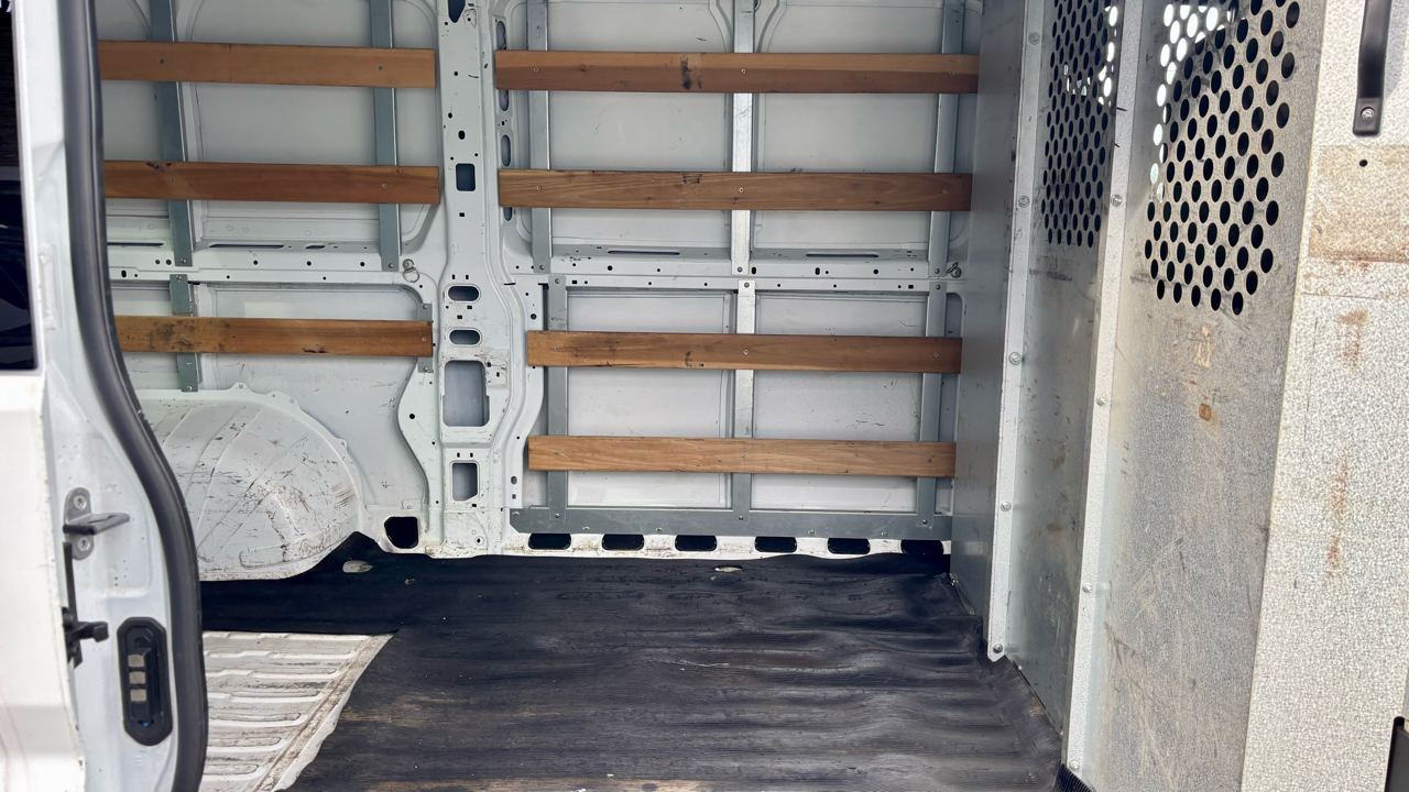 RAM ProMaster Cargo Van 1500 Low Roof 136" WB 2017