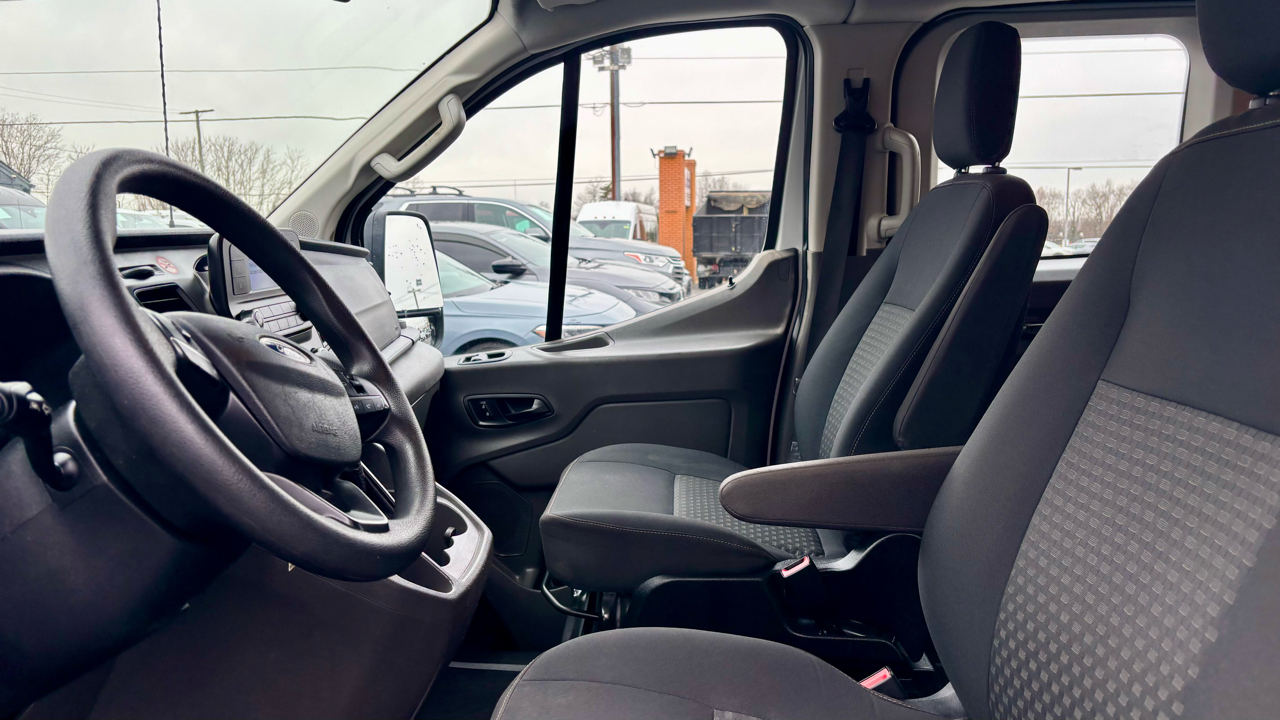 Ford Transit Passenger Wagon  2020