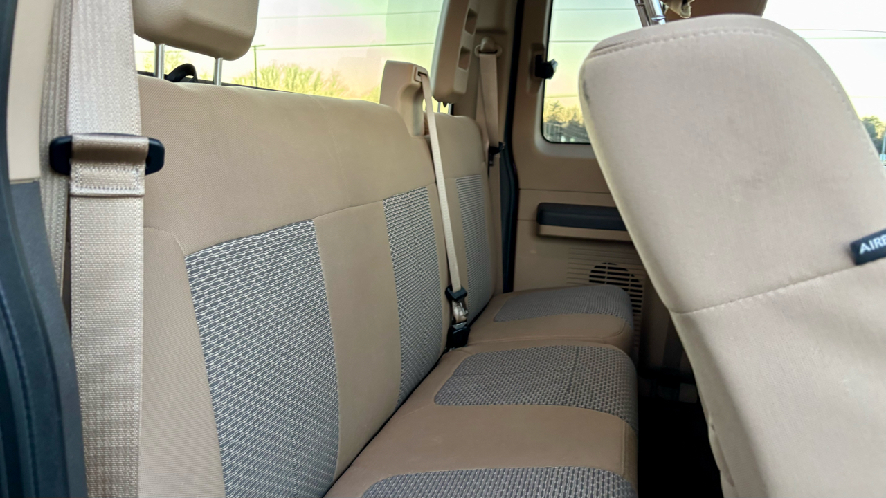 Ford Super Duty F-250 SRW  2016