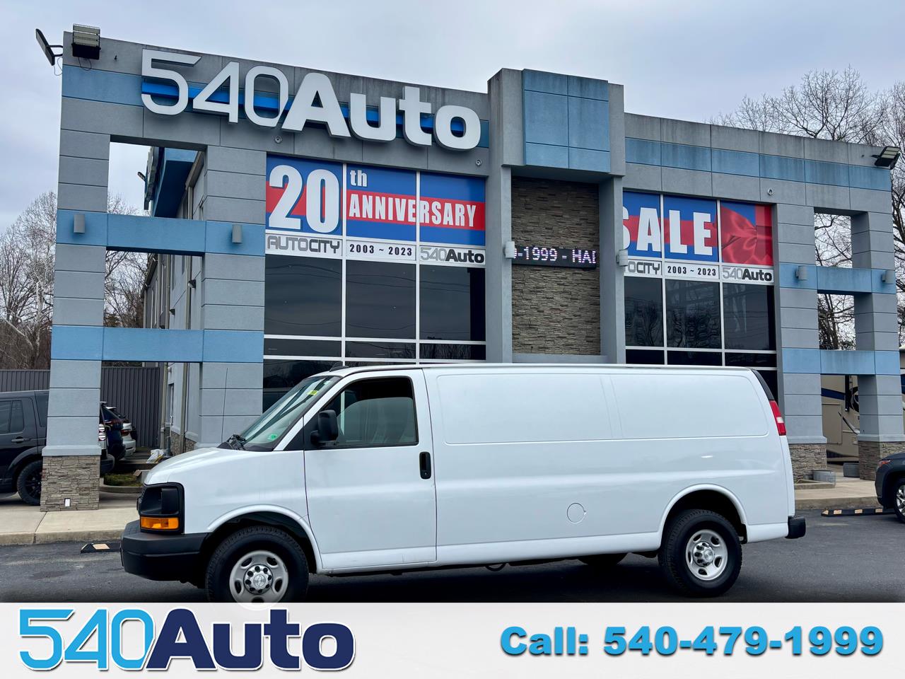 2017 Chevrolet Express Cargo Van RWD 3500 Extended 155