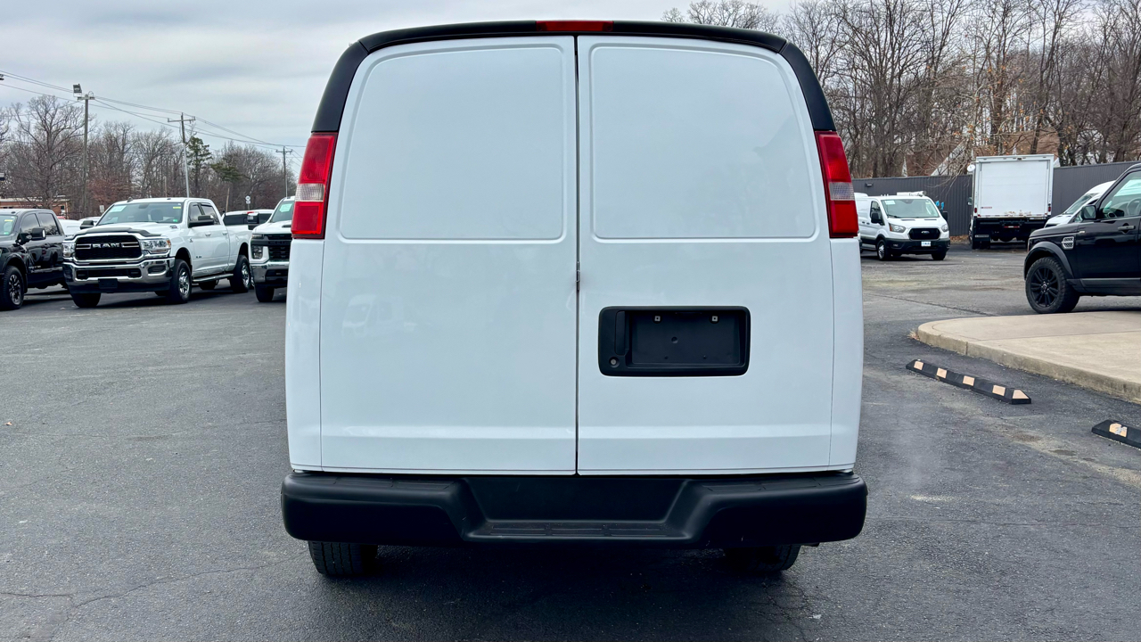 Chevrolet Express Cargo Van  2017