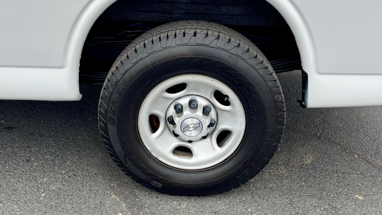 Chevrolet Express Cargo Van  2017