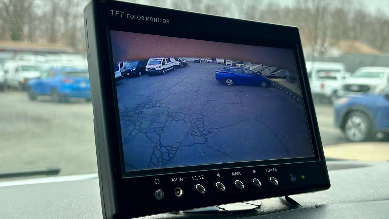 Chevrolet Express Passenger  2017