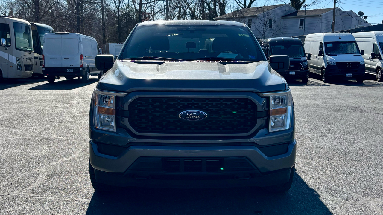 Ford F-150 STX SuperCrew 4WD 2022