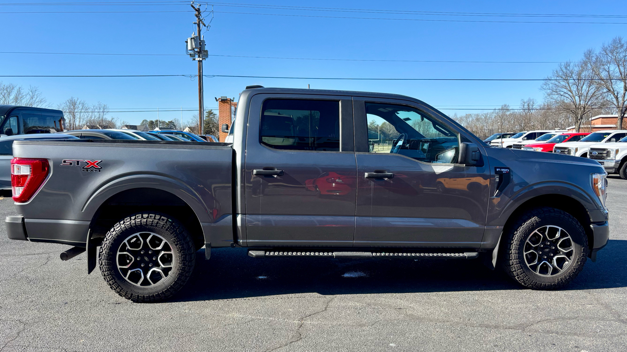 Ford F-150 STX SuperCrew 4WD 2022
