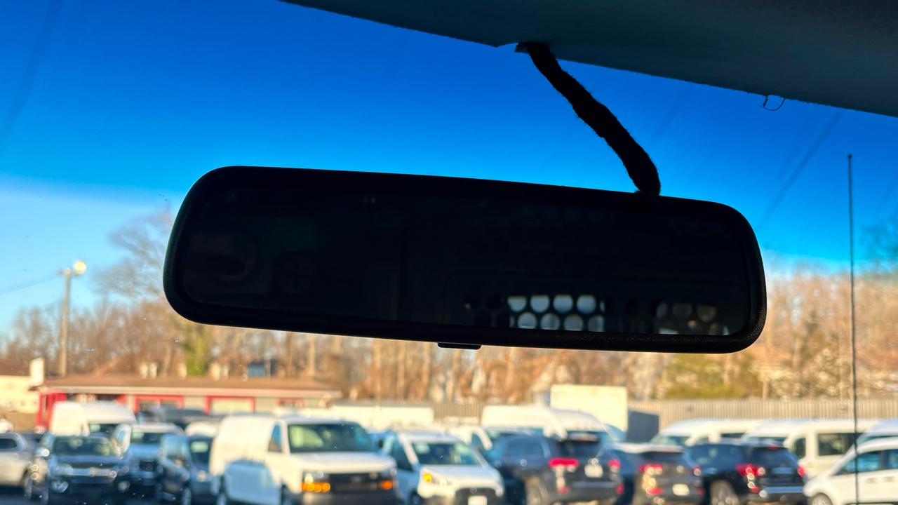 GMC Savana Cargo Van  2020