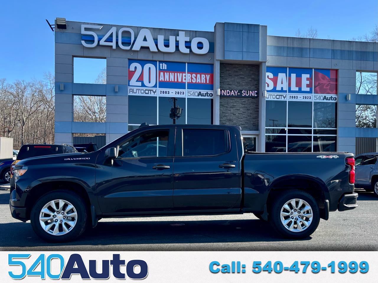 2023 Chevrolet Silverado 1500 4WD Crew Cab 147" Custom