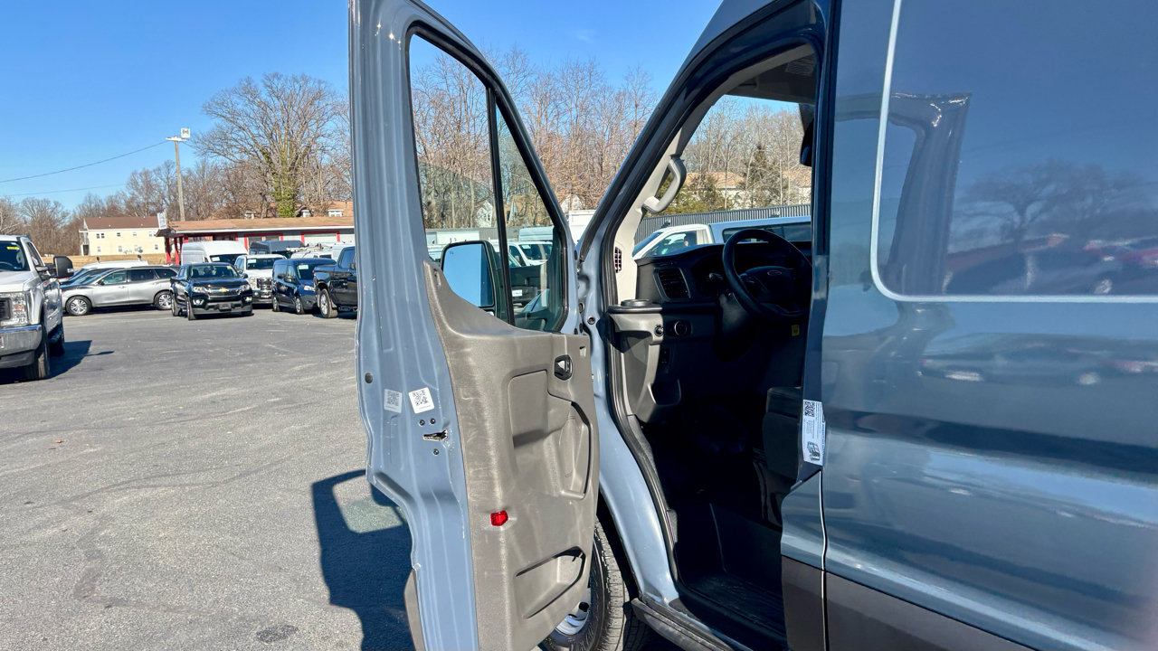 Ford Transit Cargo Van  2021