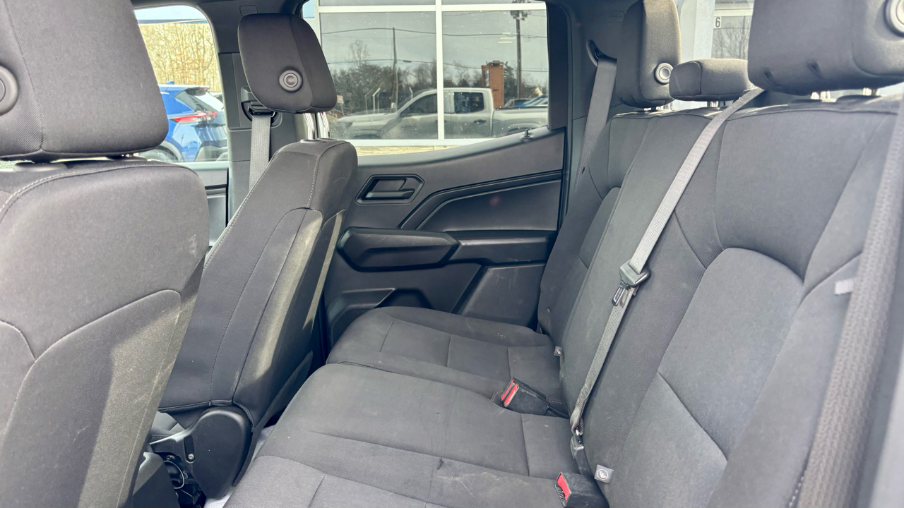 Chevrolet Colorado 2WD Crew Cab WT 2023