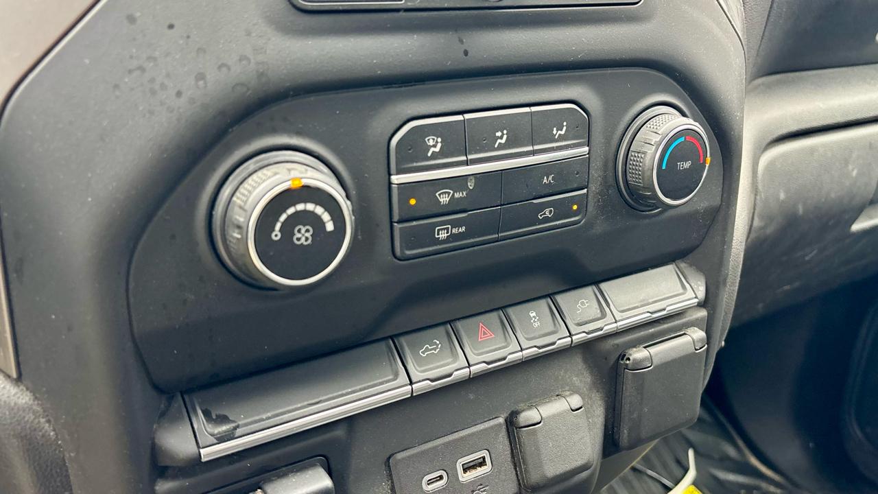 Chevrolet Silverado 2500HD  2021