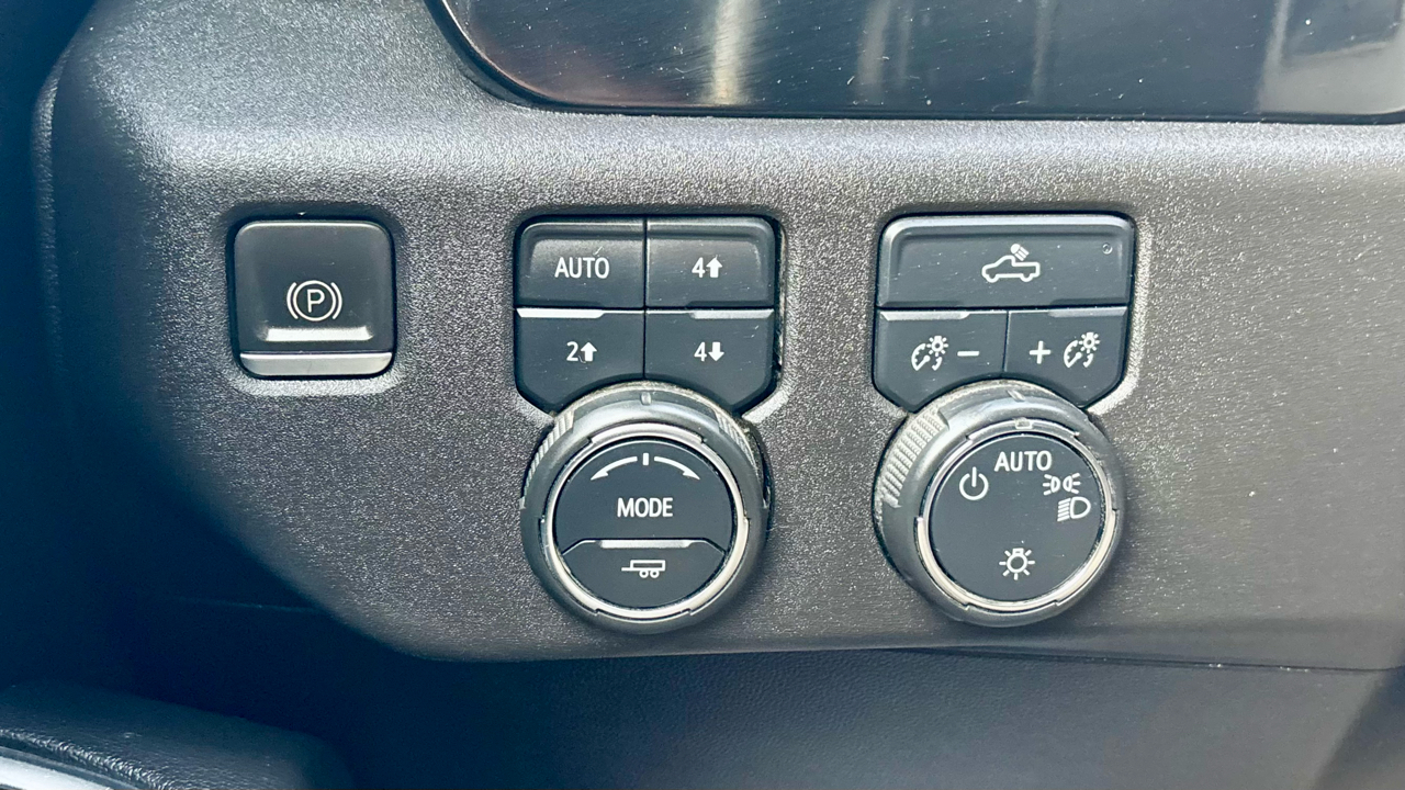 Chevrolet Silverado 1500  2023