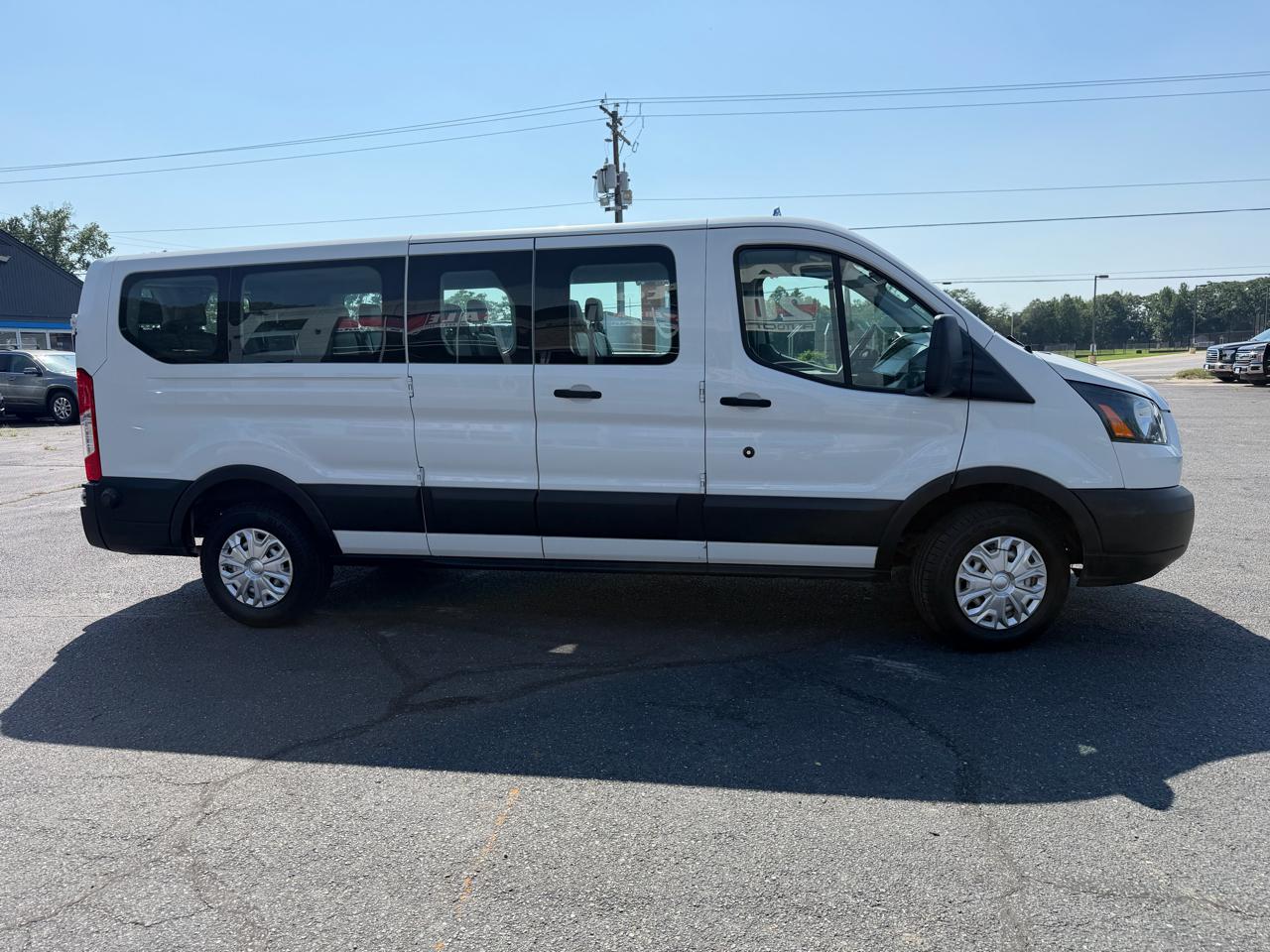 Ford Transit Passenger Wagon  2019