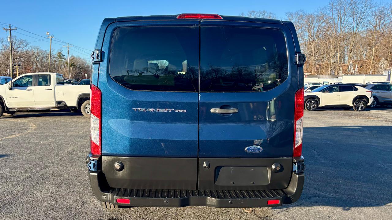 Ford Transit Passenger Wagon T-350 148" Low Roof XLT Swing-Out RH Dr 2019