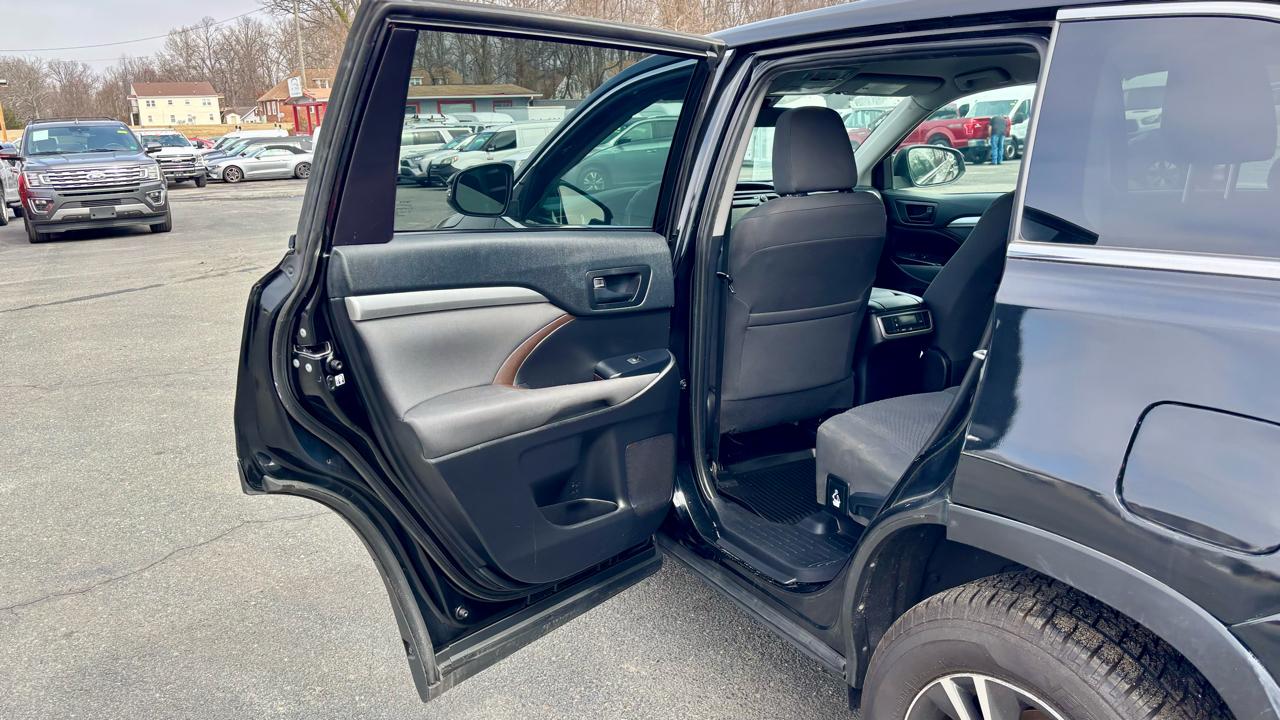 Toyota Highlander  2019