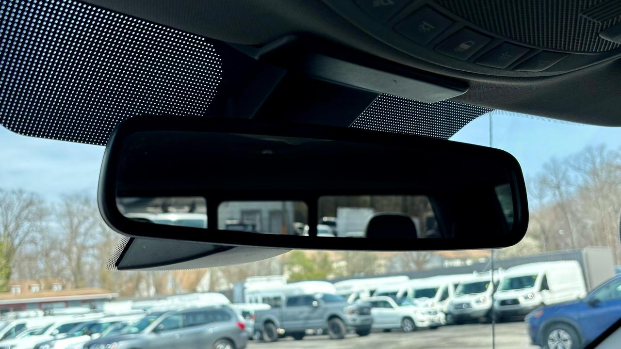 Ford F-150 4WD SuperCrew 145" Lariat 2016