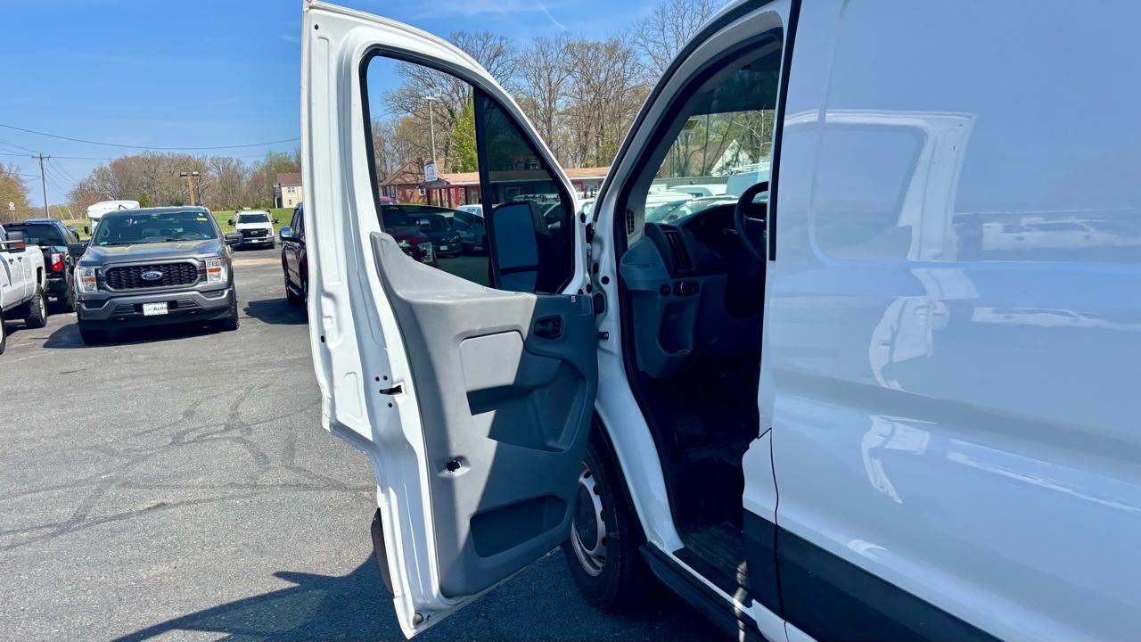 Ford Transit Van  2019