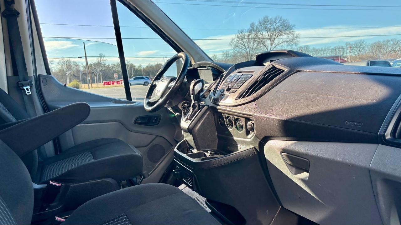 Ford Transit Cutaway  2017