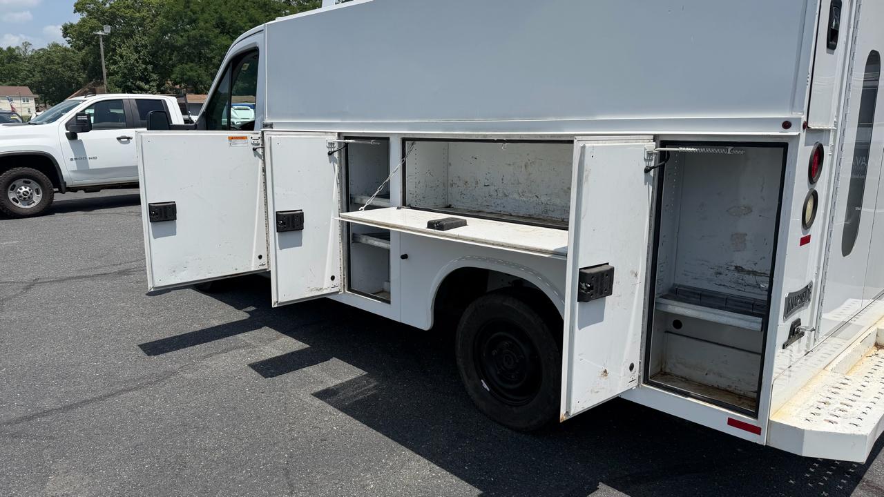 Ford Transit Cutaway  2017