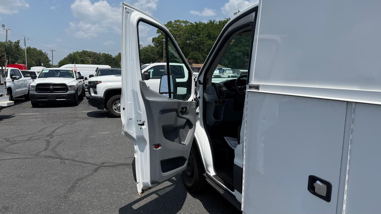 Ford Transit Cutaway  2017