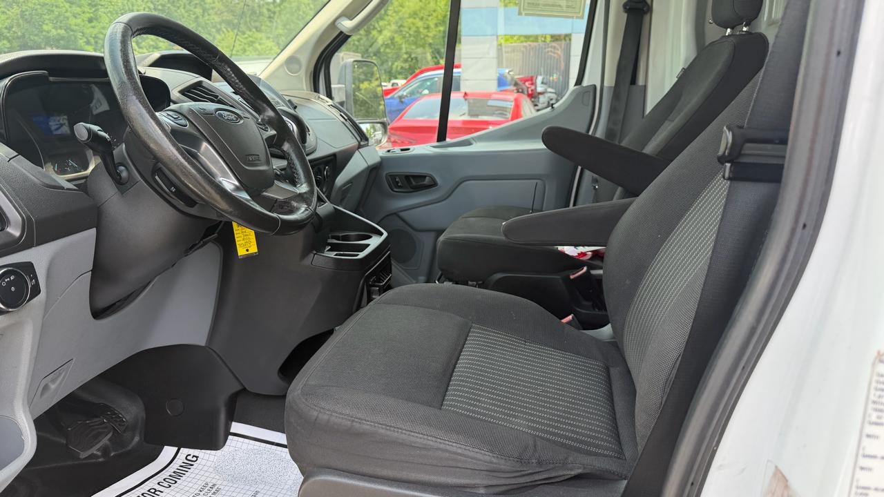 Ford Transit Cutaway  2017