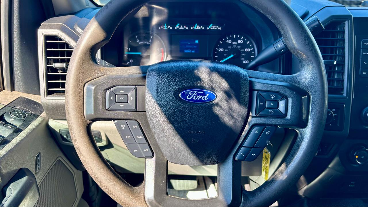 Ford Super Duty F-550 DRW  2020