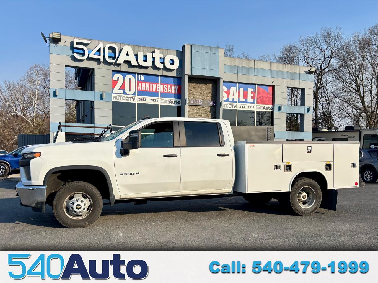 2022 Chevrolet Silverado 3500HD CC Crew Cab 6.6L Gas 2WD DRW Utility