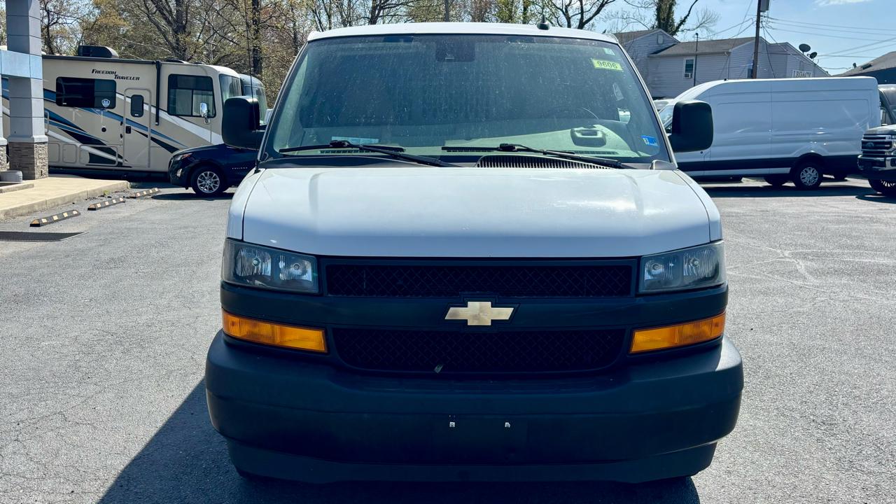 Chevrolet Express Cargo Van RWD 3500 135" 2020