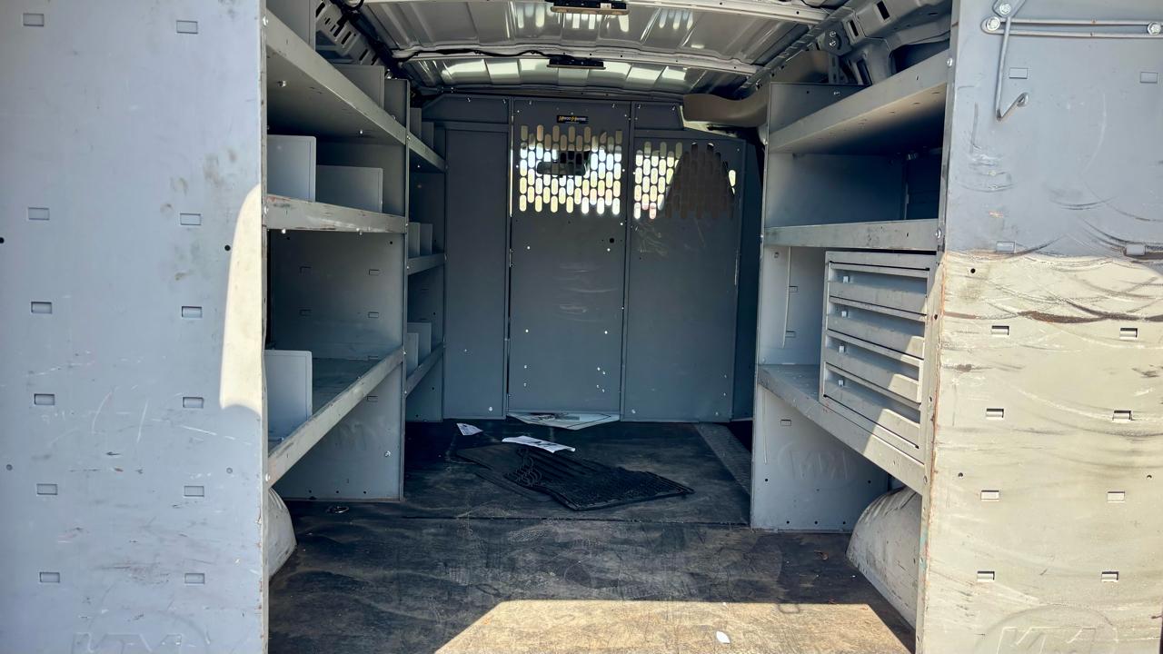 Chevrolet Express Cargo Van RWD 3500 135" 2020