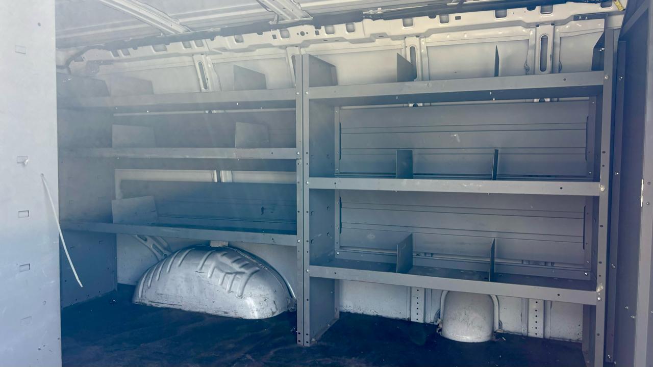 Chevrolet Express Cargo Van RWD 3500 135" 2020