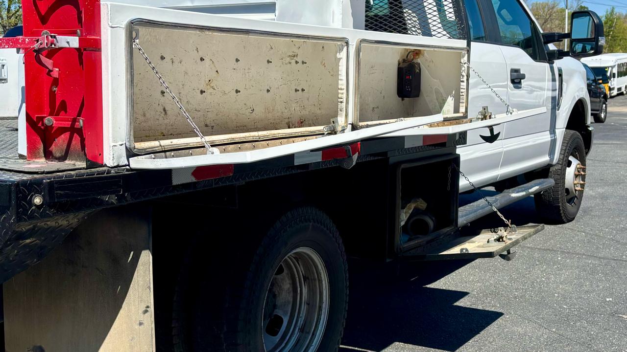 Ford Super Duty F-350 DRW  2017