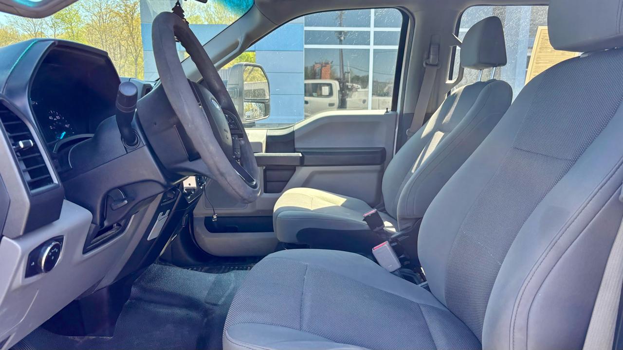 Ford Super Duty F-350 DRW  2017