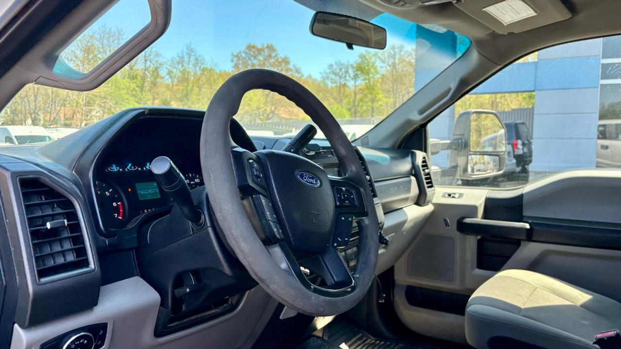 Ford Super Duty F-350 DRW  2017