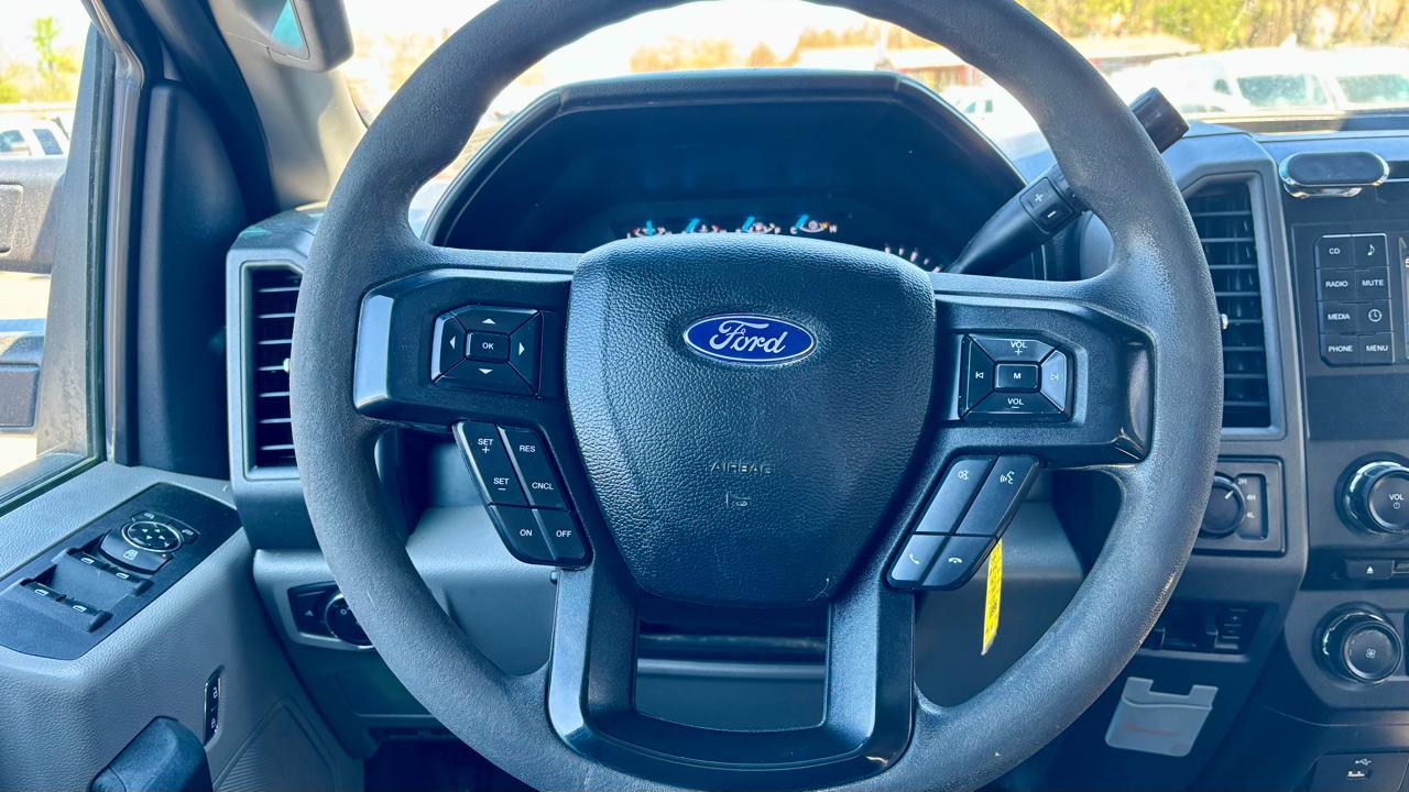 Ford Super Duty F-350 DRW  2017